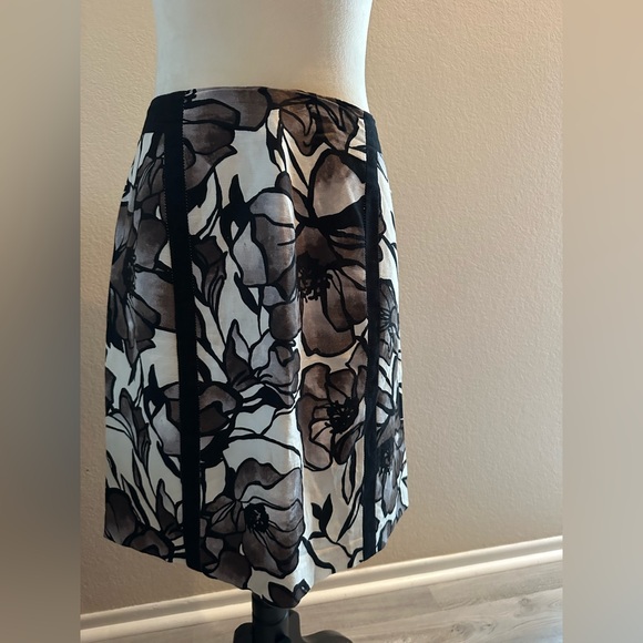 Dresses & Skirts - White and Black (different shades) A-line skirt